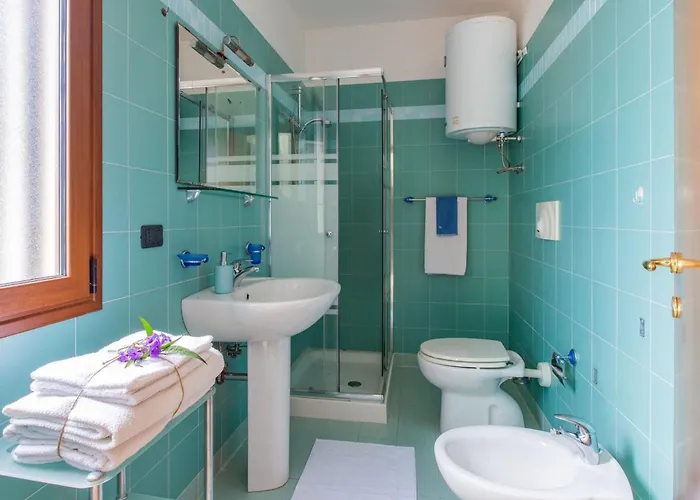 Flacher Rasen Links By Interhome *